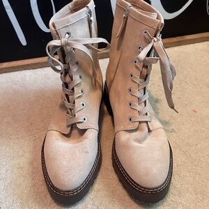 Nordstrom Nomoonie-Lea Boots Size 10